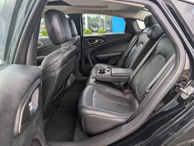 2015 Chrysler 200 C