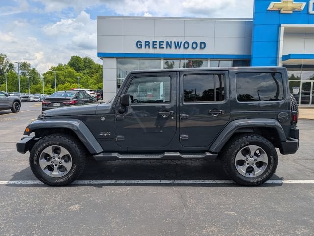 2016 Jeep Wrangler Unlimited Sahara
