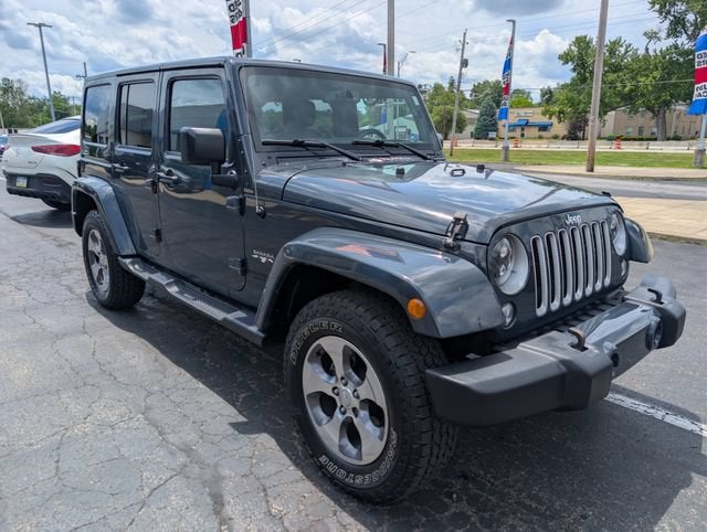 2016 Jeep Wrangler Unlimited Sahara