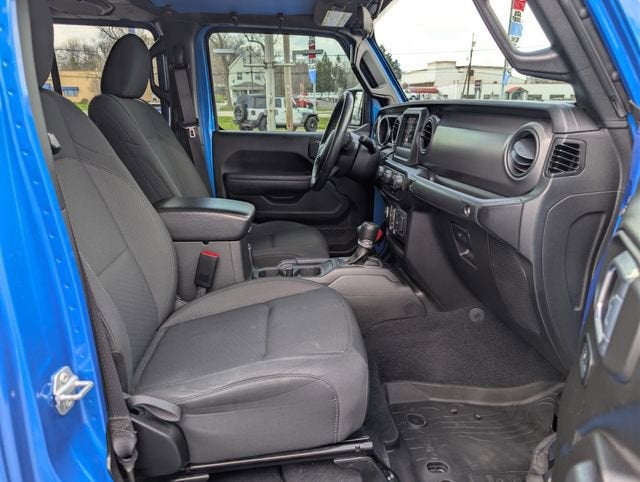 2022 Jeep Gladiator Willys