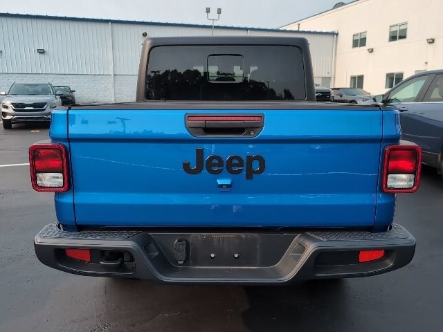 2024 Jeep Gladiator Sport S
