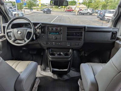 2024 Chevrolet Express Passenger 3500 1LS