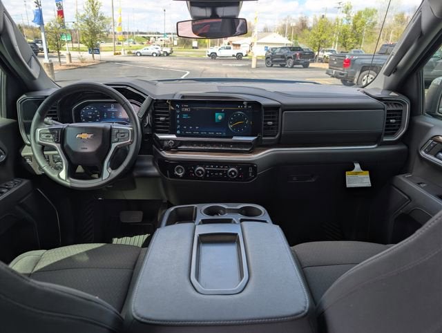 2024 Chevrolet Silverado 1500 LT (2FL)