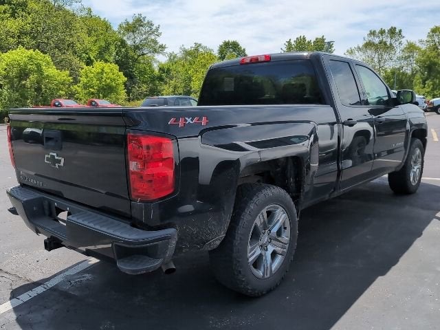 2018 Chevrolet Silverado 1500 Custom