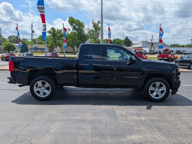 2018 Chevrolet Silverado 1500 Custom