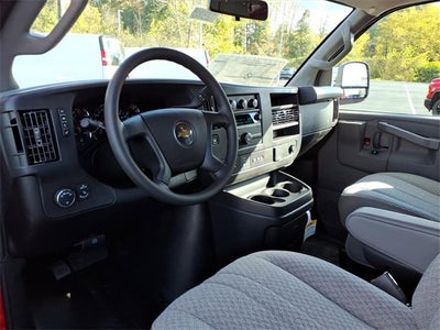 2025 Chevrolet Express Cargo 2500 WT