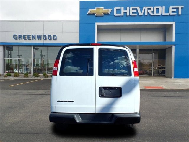2025 Chevrolet Express Cargo 2500 WT