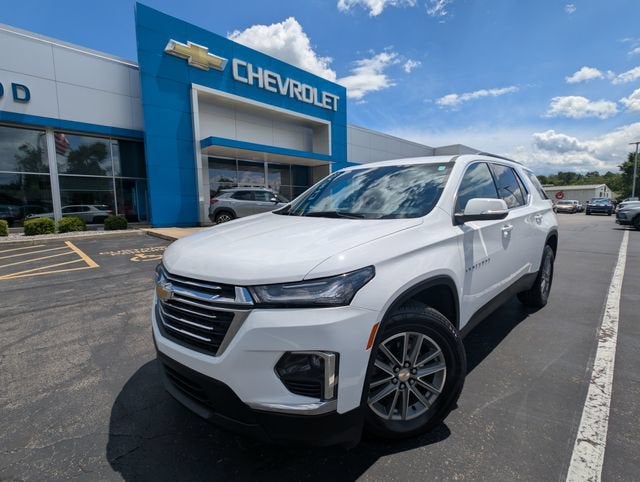 2023 Chevrolet Traverse LT Cloth