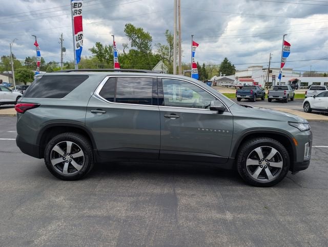2023 Chevrolet Traverse LT Leather
