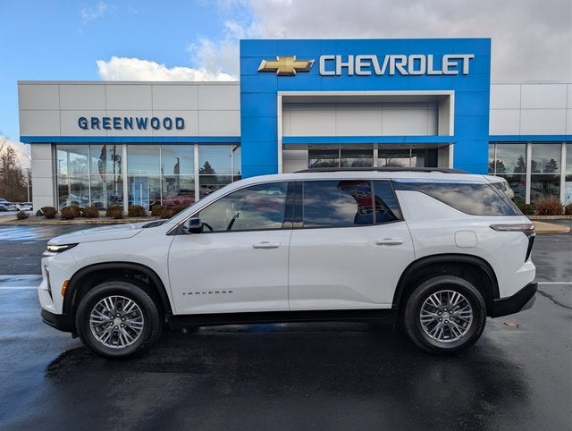 2025 Chevrolet Traverse LT