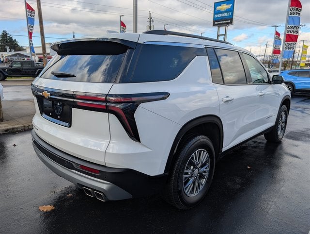 2025 Chevrolet Traverse LT