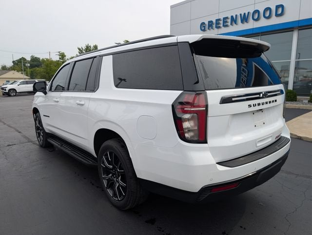 2024 Chevrolet Suburban RST