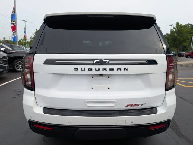 2024 Chevrolet Suburban RST