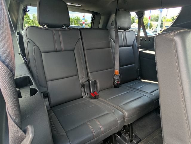 2021 Chevrolet Suburban RST