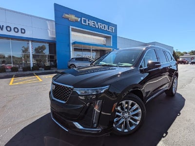 2024 Cadillac XT6 Premium Luxury