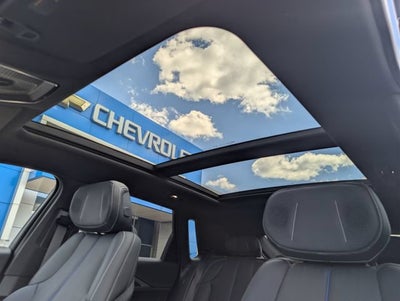 2024 Cadillac LYRIQ Luxury 2