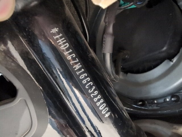 2016 HARL SWITCHBK NA