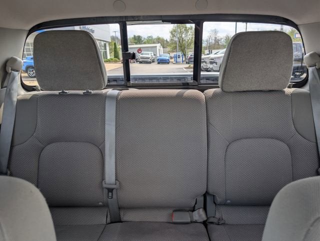 2016 Nissan Frontier SV