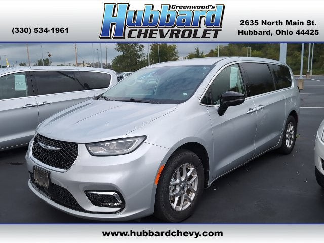 2024 Chrysler Pacifica Touring L