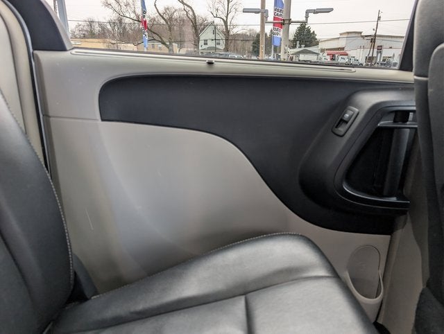 2015 Chrysler Town & Country Touring