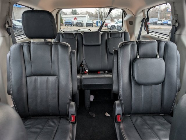 2015 Chrysler Town & Country Touring