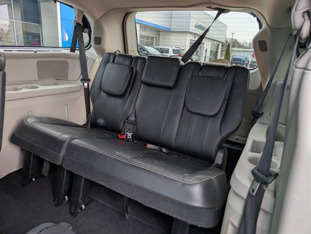 2015 Chrysler Town & Country Touring