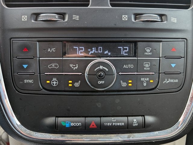 2015 Chrysler Town & Country Touring