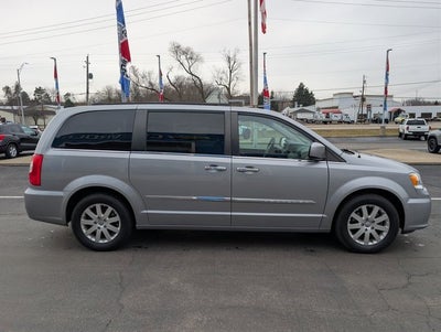 2015 Chrysler Town & Country Touring