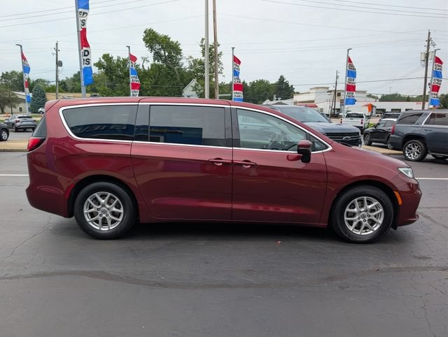 2023 Chrysler Pacifica Touring L