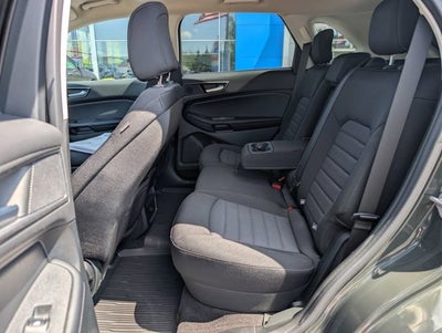 2022 Ford Edge SE