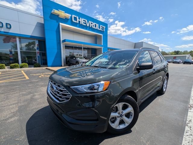 2022 Ford Edge SE