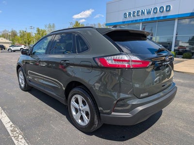 2022 Ford Edge SE