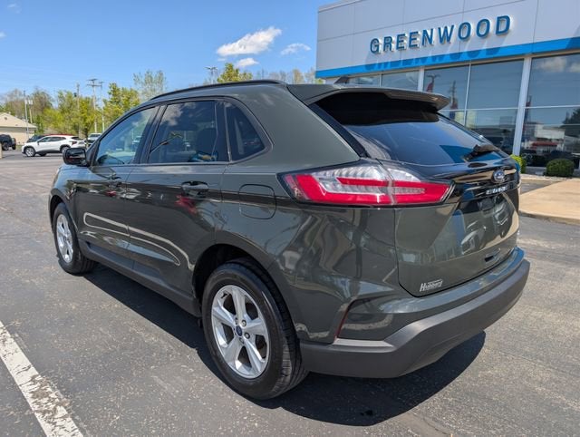 2022 Ford Edge SE