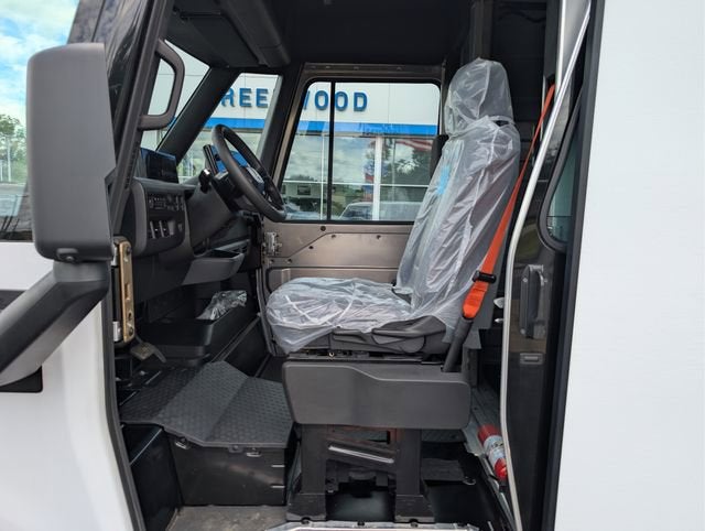 2024 BrightDrop Zevo 600 EJY