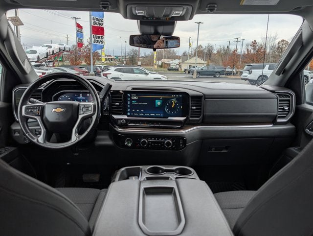 2022 Chevrolet Silverado 1500 LT (2FL)