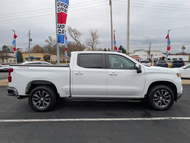 2022 Chevrolet Silverado 1500 LT (2FL)