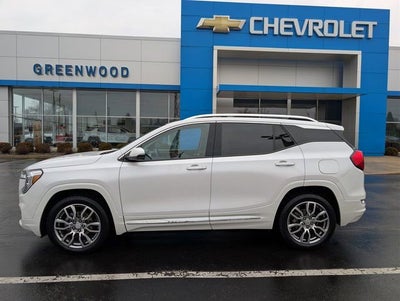 2022 GMC Terrain Denali