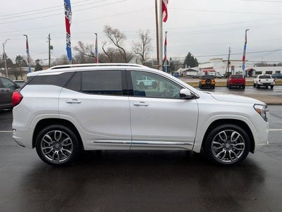 2022 GMC Terrain Denali