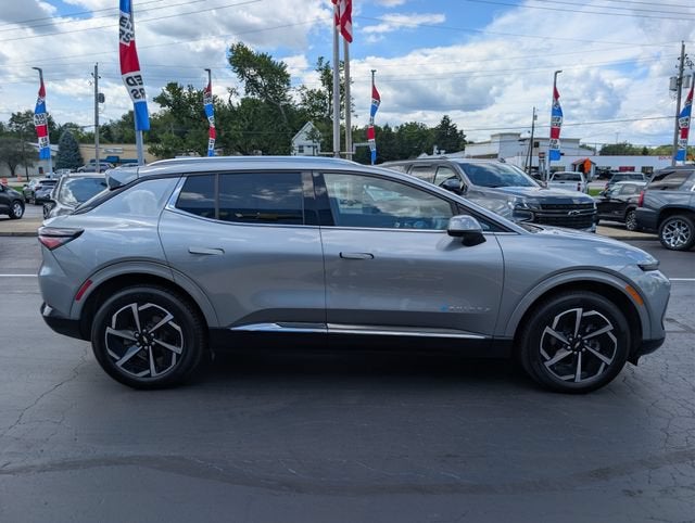 2024 Chevrolet Equinox EV 2LT