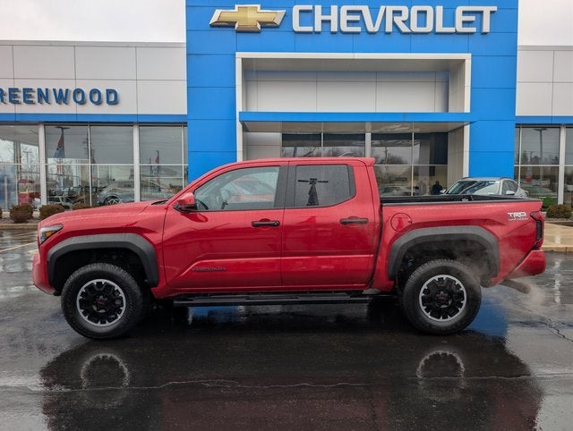2024 Toyota Tacoma 4WD SR5