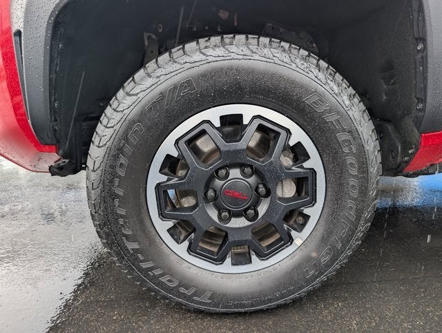 2024 Toyota Tacoma 4WD SR5