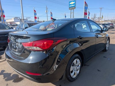 2016 Hyundai Elantra SE
