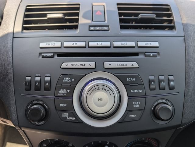 2011 Mazda Mazda3 i Touring
