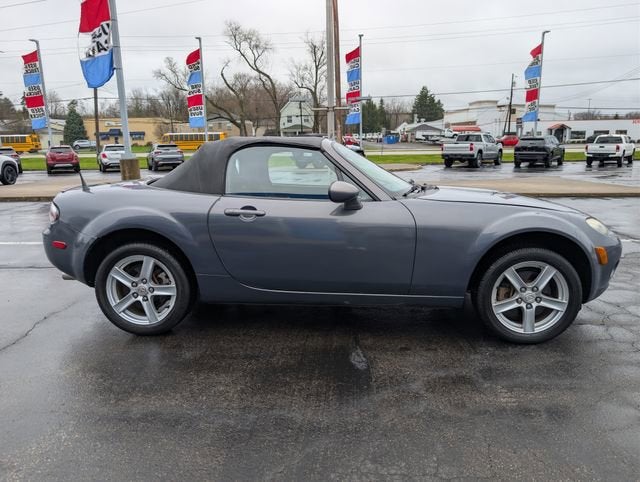 2006 Mazda Mazda MX-5 Miata Touring