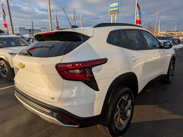 2024 Chevrolet Trax LT