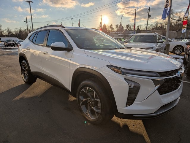 2024 Chevrolet Trax LT