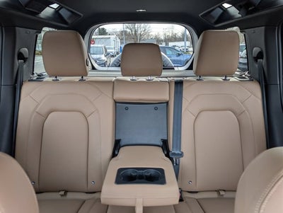 2025 Land Rover Defender S
