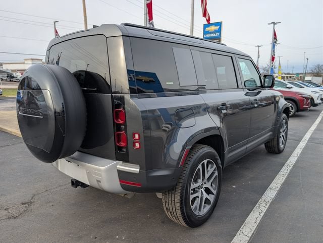 2025 Land Rover Defender S