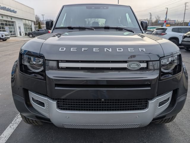 2025 Land Rover Defender S