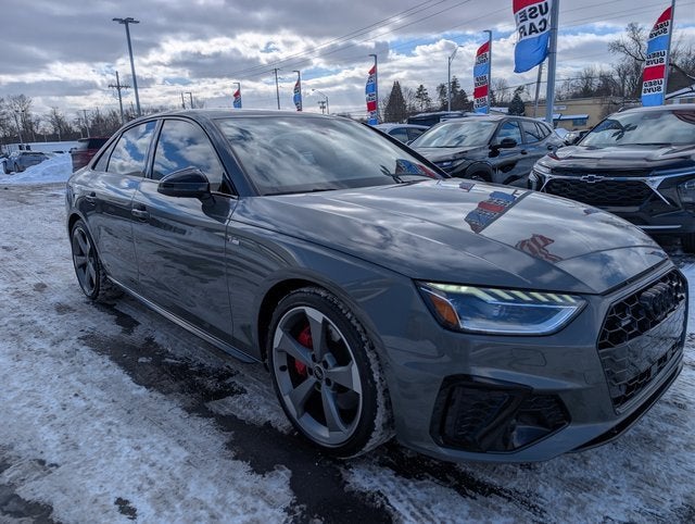 2023 Audi A4 Sedan S line Prestige